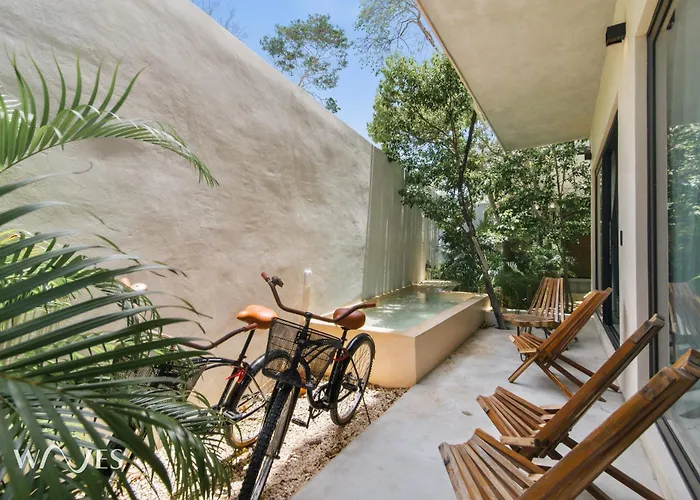 Apartment Hk By Waves
